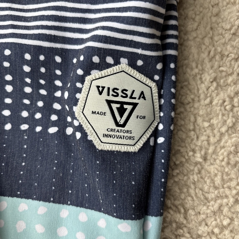 Vissla Volcom Men Board‎ Shorts 32/33 Outdoor Beach Surf Lot Of 2 EUC - Picture 4 of 10